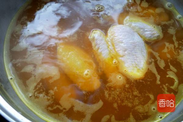 盐焗鸡翅的三种做法,用盐来焗鸡翅怎样做