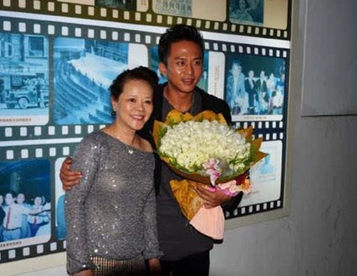 娱乐明星岳云鹏和媳妇,娱乐圈爆料岳云鹏和妻子