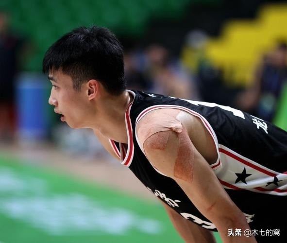 孙浩钦余嘉豪国青,孙浩钦余嘉豪廖三宁