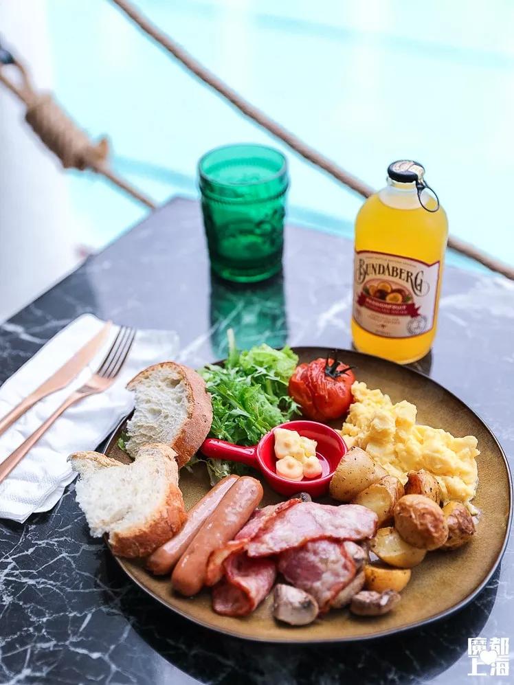 最值得去的游泳池,夏天到了游泳好去处