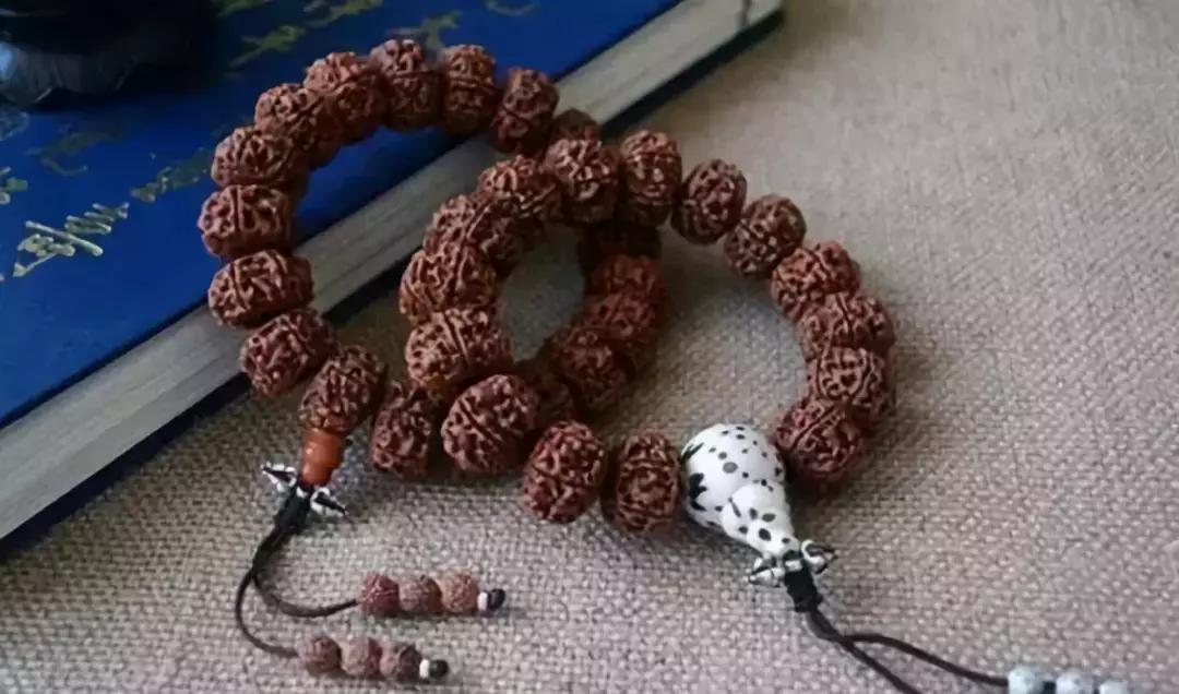 菩提108颗手串极品照片,千眼菩提手串变色图解
