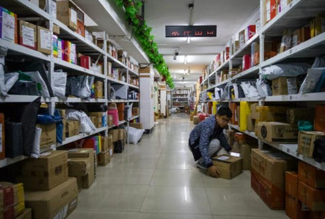 自己开快递店自己去拉货,做快递拉货司机挣钱吗