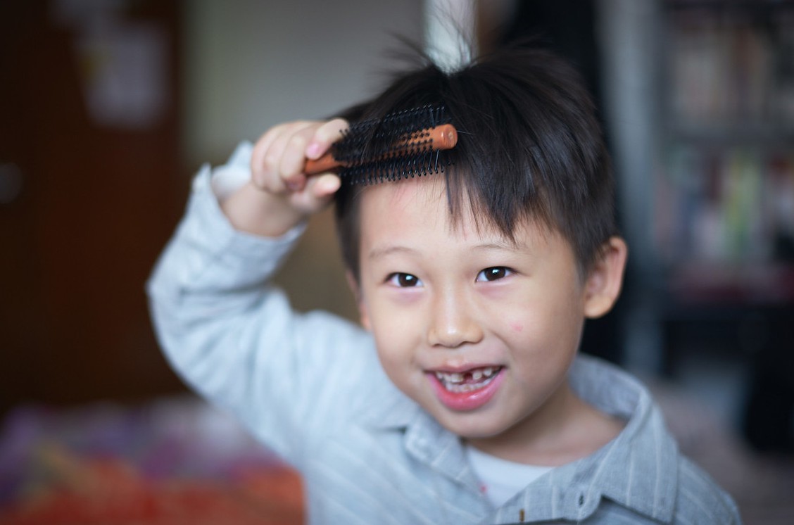 孩子喜欢穿女装是什么原因,儿子喜欢穿女装是什么心理