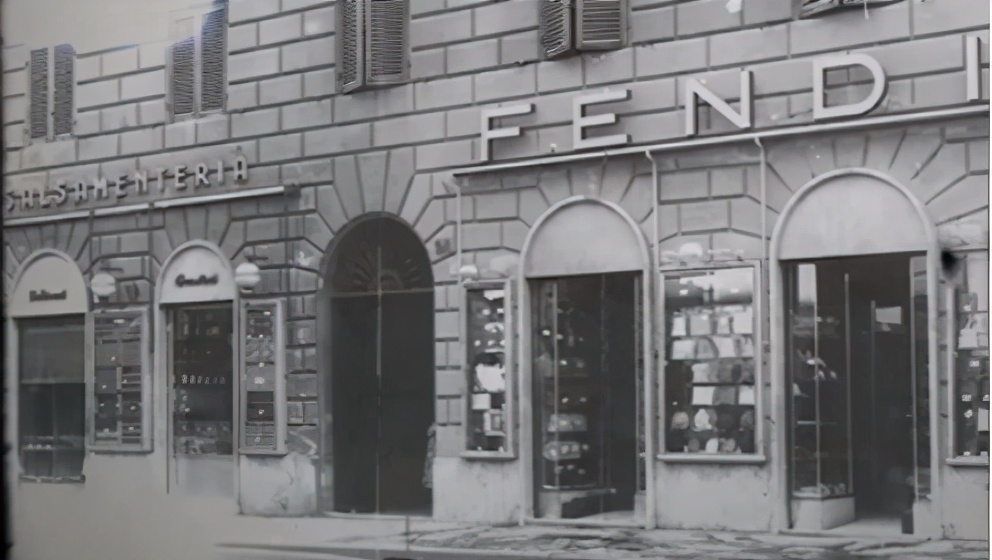 芬迪品牌故事,芬迪背后的故事有哪些