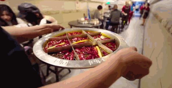 北方人来重庆吃火锅,来重庆吃火锅了吗
