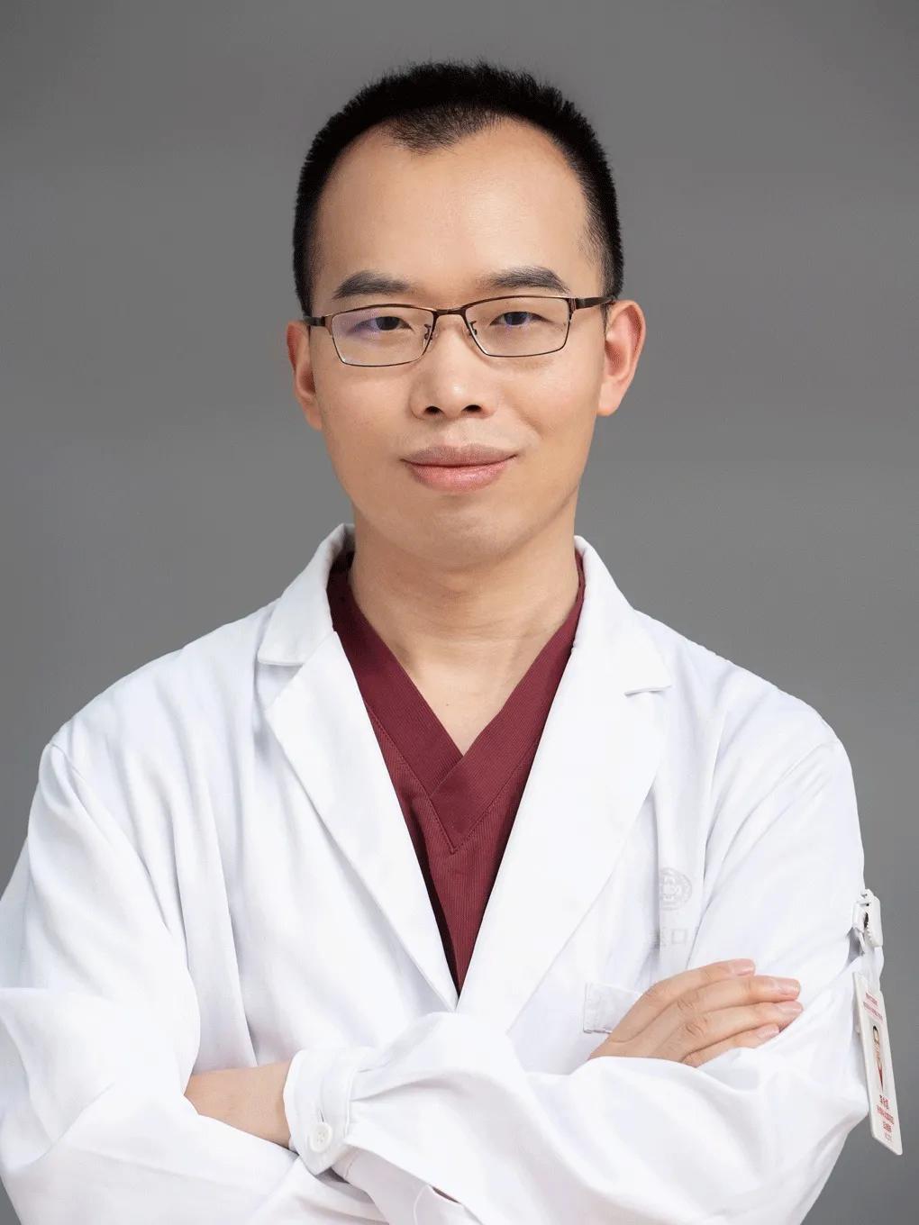 中国医师节致敬最美白衣天使,中国医师节致敬可爱的人