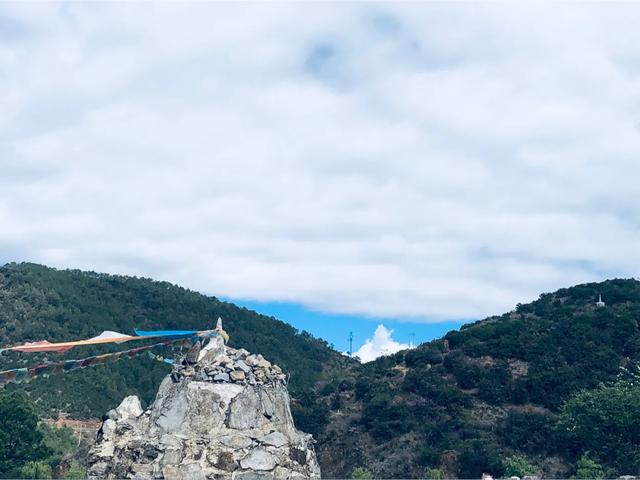 到云南10天9晚游吃住行费用全含,云南旅游900元玩五天