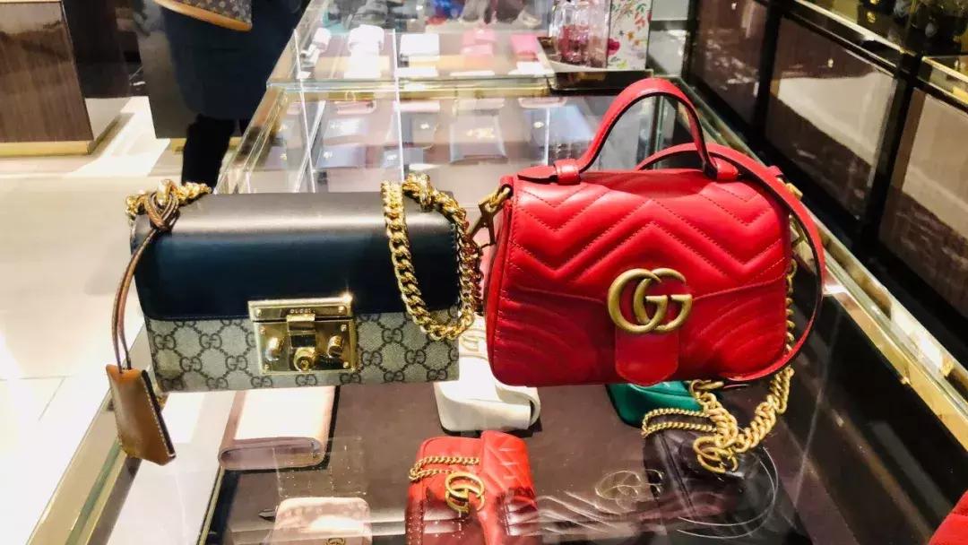 最近大家在买什么首饰,大家都买哪款包