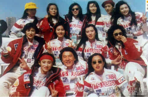 风姿惊艳的王祖贤,曾经的一代女神王祖贤也初现老态