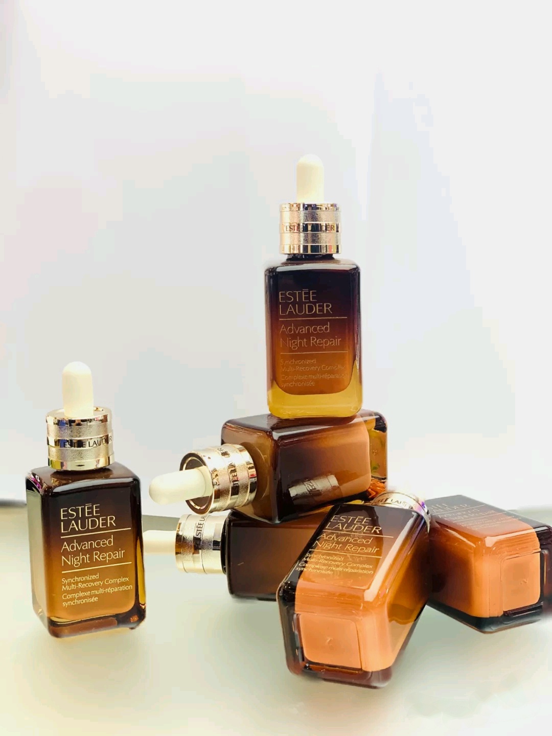 雅诗兰黛兰蔻资生堂哪个好,雅诗兰黛精华好用还是雪花秀