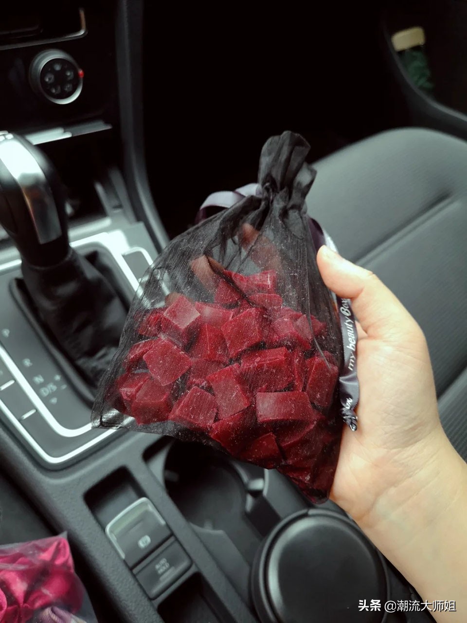 舒肤佳香皂哪个香味持久,舒肤佳香皂和蜂花香皂哪个更好闻