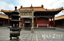 五台山位居四大佛教名山之首,五台山是中国四大佛教名山之首