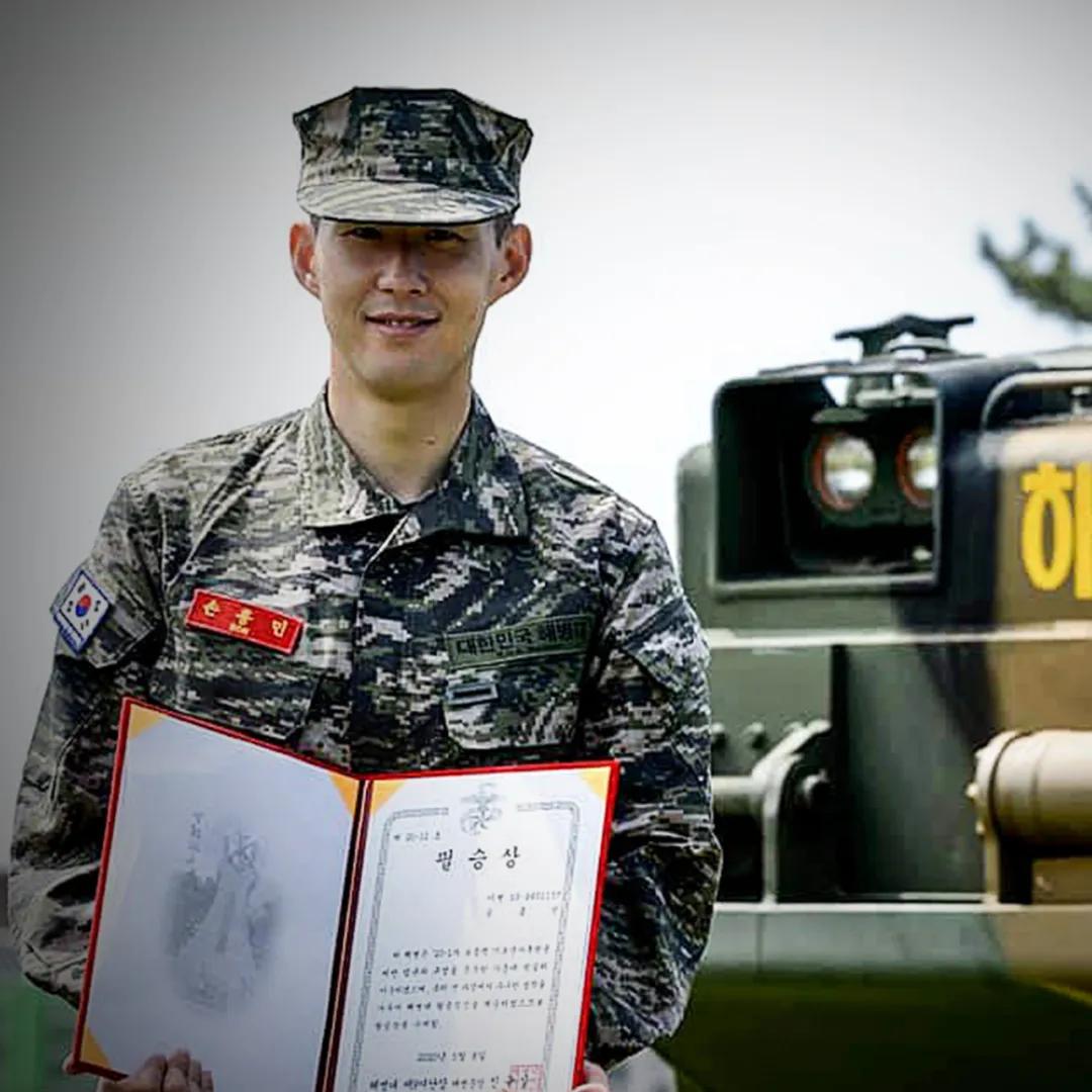 孙兴慜军训,孙兴慜军训特里皮尔