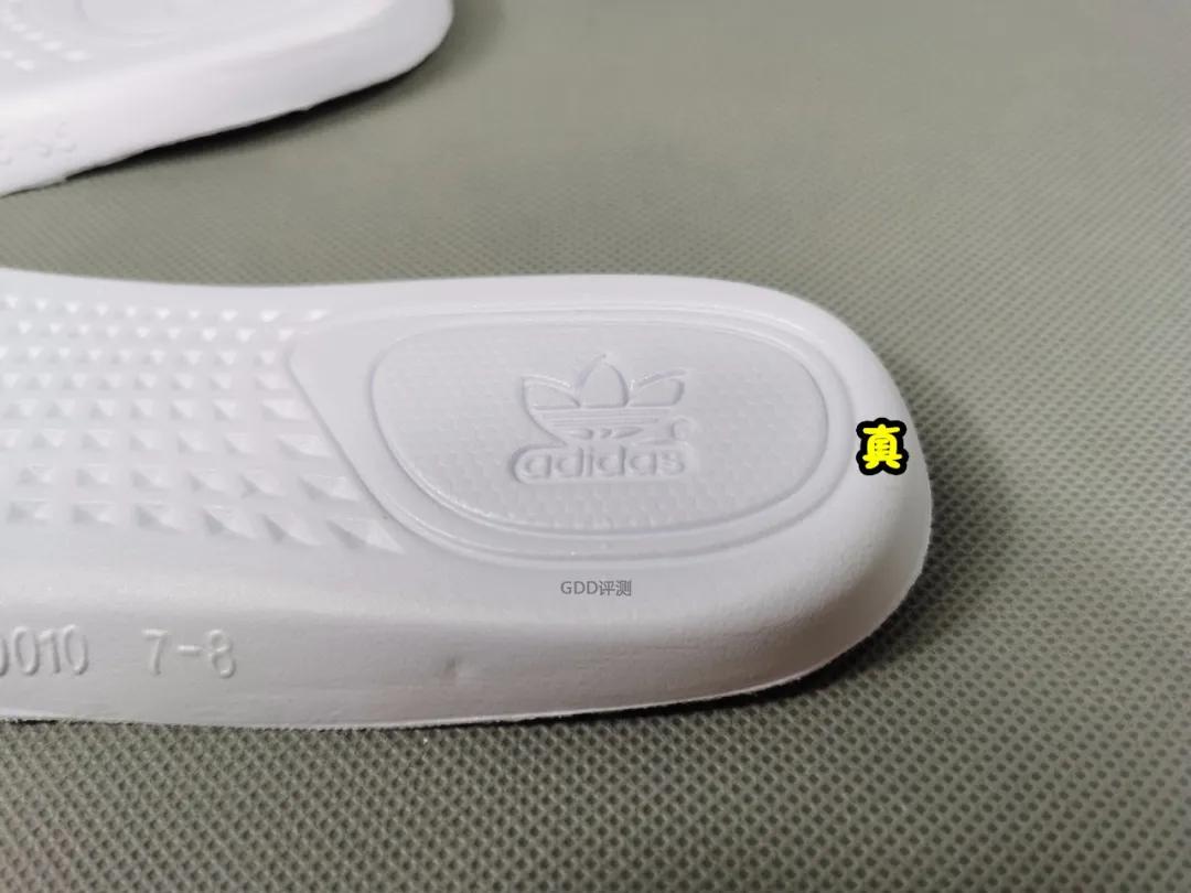 yeezy350白斑马三个版本对比,yeezy350白斑马2018鉴定