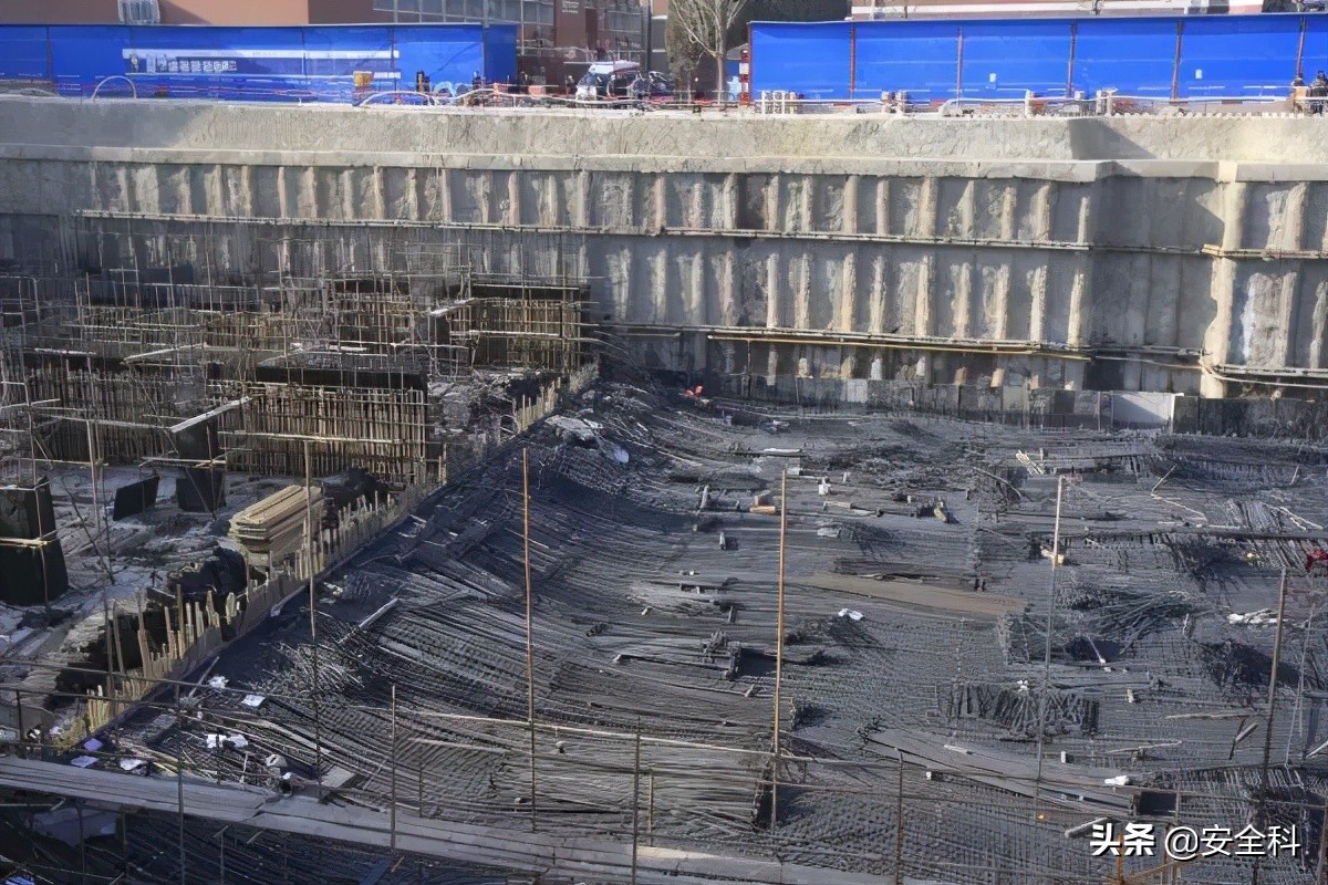 注安师证挂靠出了事故,注安师挂靠之后承担责任吗