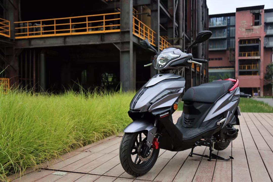 1万入门级通勤踏板,一万左右的踏板怎么选