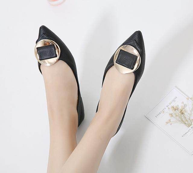 软底女单鞋秋新款浅口百搭,2022春款女浅口平底女单鞋