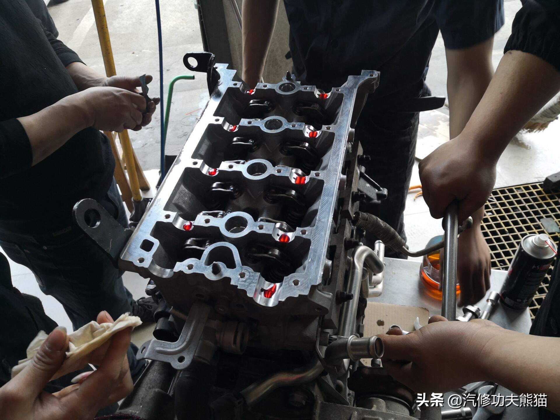 大众夏朗烧机油用什么燃油宝,2012款夏朗2.0t烧机油怎么处理