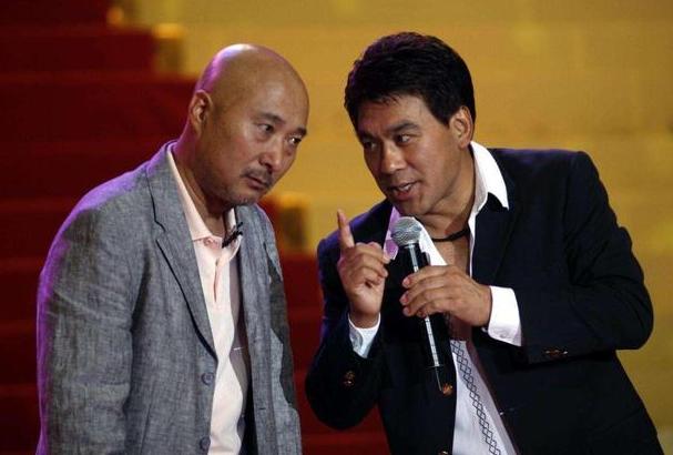 刘晓庆姜文再相聚视频,刘晓庆和陈佩斯开玩笑