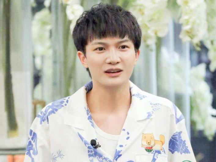 吴彤给过华晨宇多少镜头,导演吴彤怎么火起来的