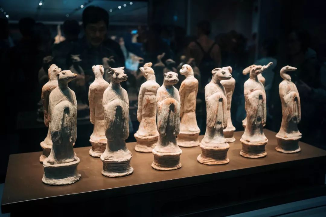 十一去西安玩住哪里,西安旅游住宿自由行推荐攻略