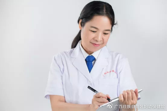 90后医生事迹有感,关于90后白衣天使的事例