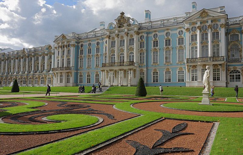 俄罗斯国宝琥珀屋,世界八大奇迹琥珀屋