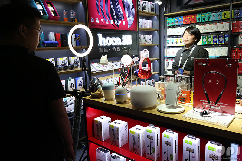 手机315带您转中国国际通信电子产业博览会—浩酷篇