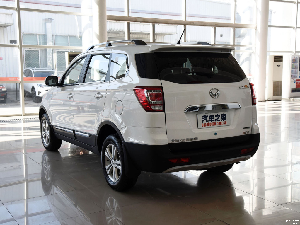 15年北汽幻速s3大概值多少钱,幻速s3怎么样口碑