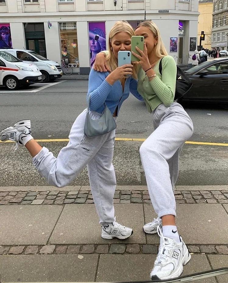 拍闺蜜照怎么拍才好看,闺蜜照如何拍得好看