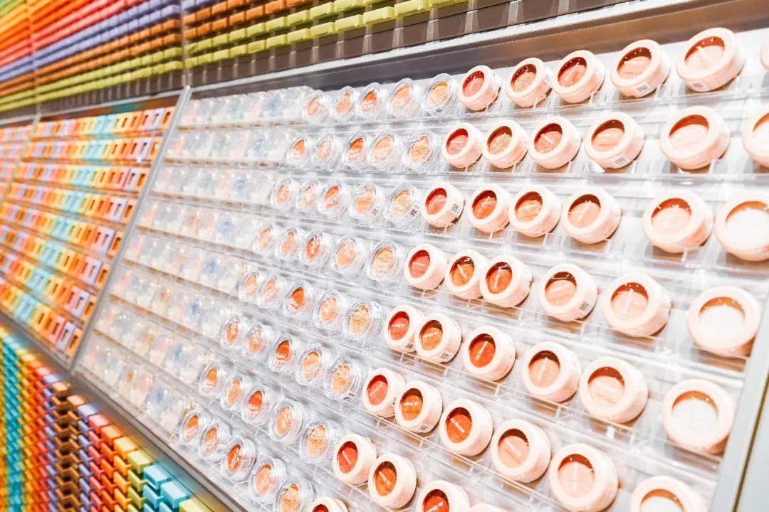 从化妆到护肤怎么过渡,从美妆到美食的逆袭