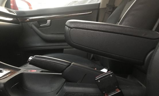 5万买精品奥迪a4l,5万左右的四眼灯车