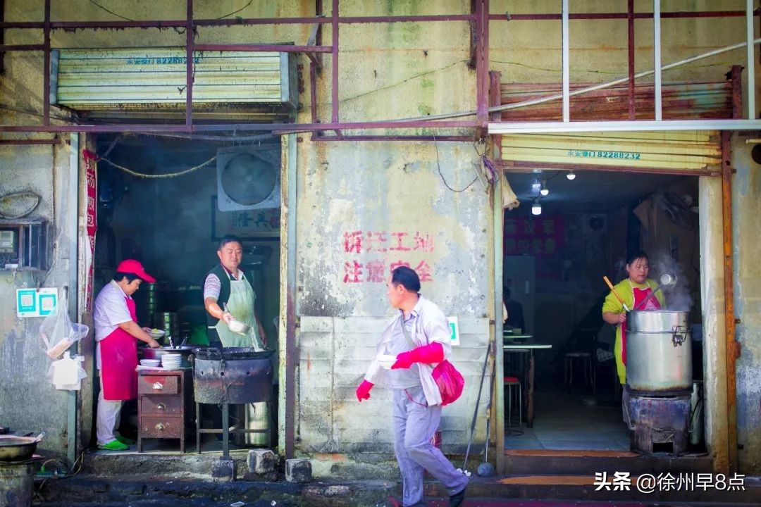 西贝为什么会跟风海底捞涨价,西贝海底捞10元店