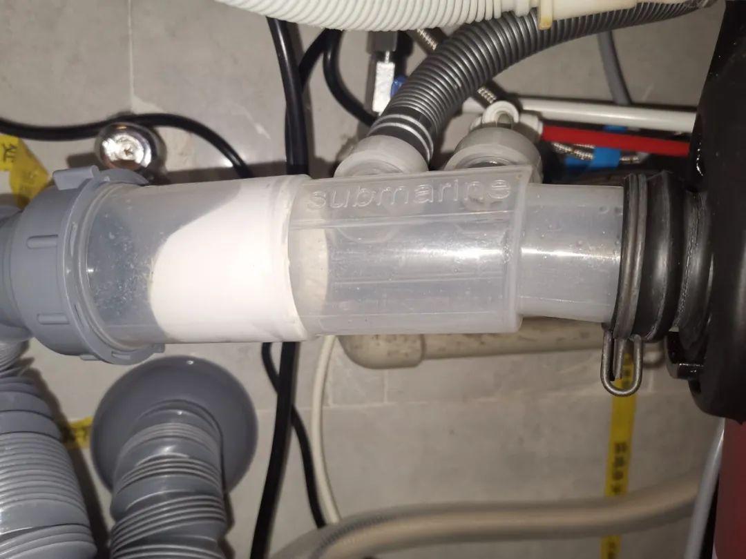 垃圾处理器交流和直流电机哪个好,垃圾处理器直流电和交流电的区别