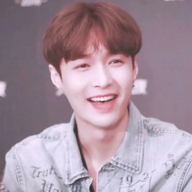 张艺兴头像高清帅气图文,张艺兴头像霸气图文