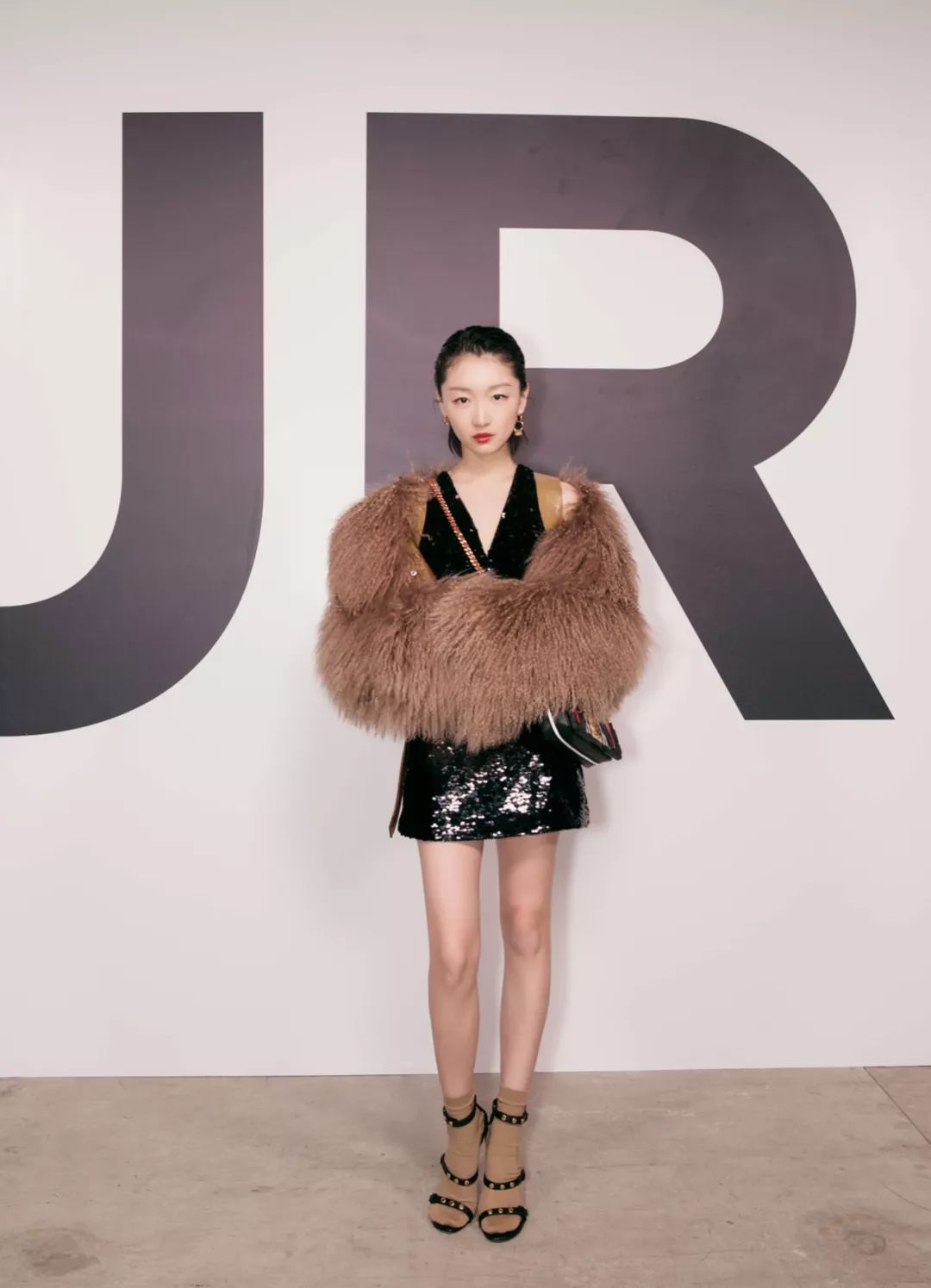 杨幂的经典穿法你学会了吗,杨幂袜子穿搭