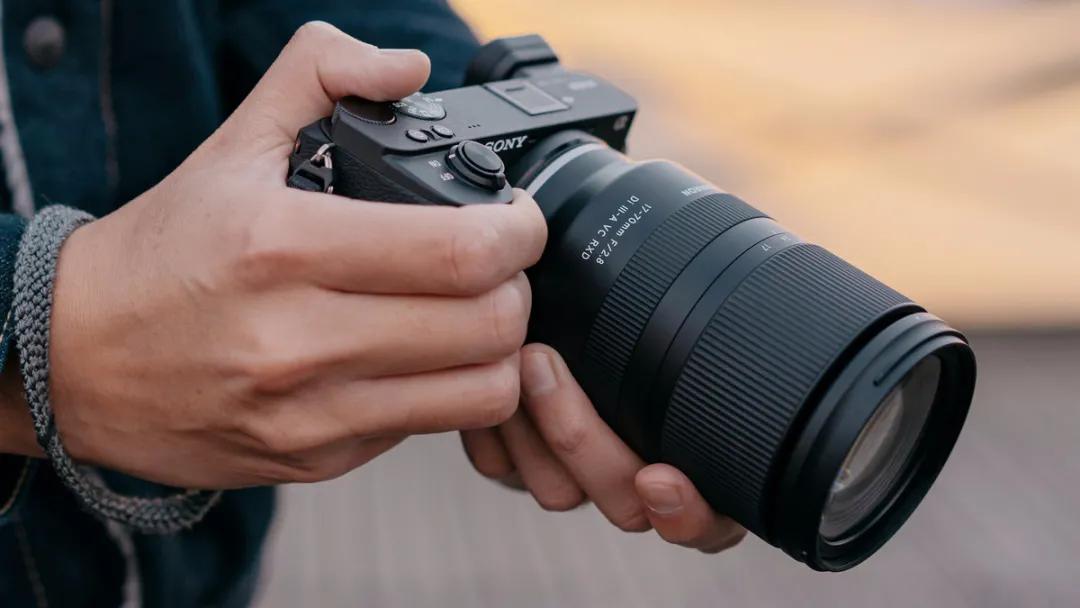 腾龙100-400微单镜头,腾龙150-600镜头配佳能微单