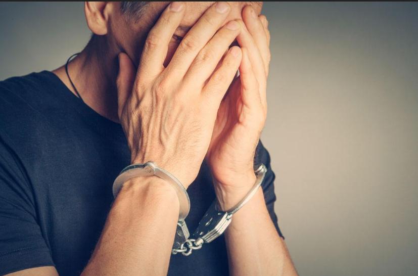 堂哥吸*毒冰**、赌博,还殴打父母,如何才能把他直接送去强制戒毒?