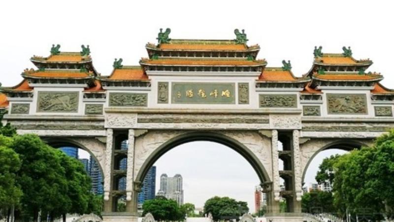 广东佛山最大的牌坊,到佛山不要错过这八个景点