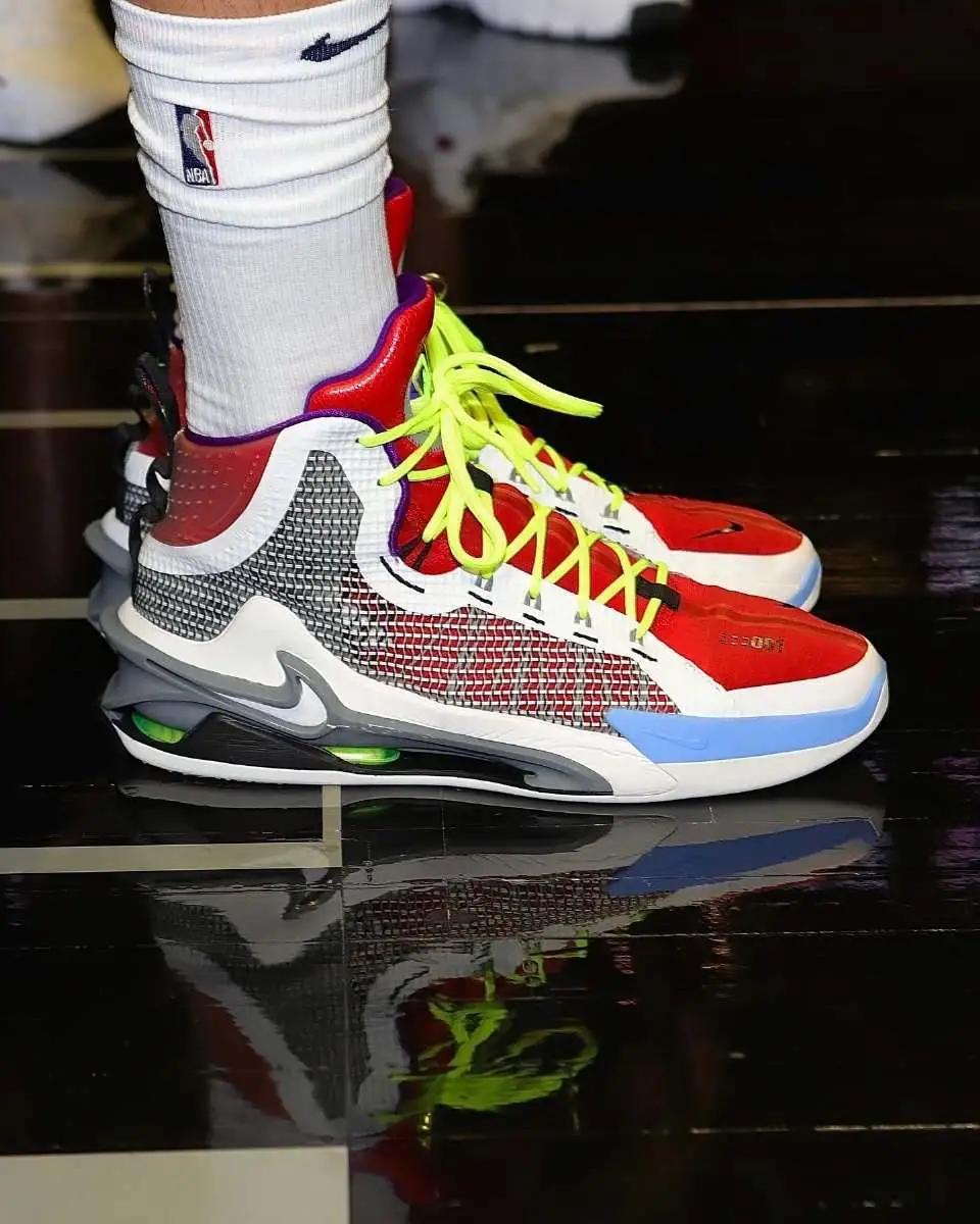 zoomgtjump约基奇,为什么约基奇喜欢穿zoomrize2