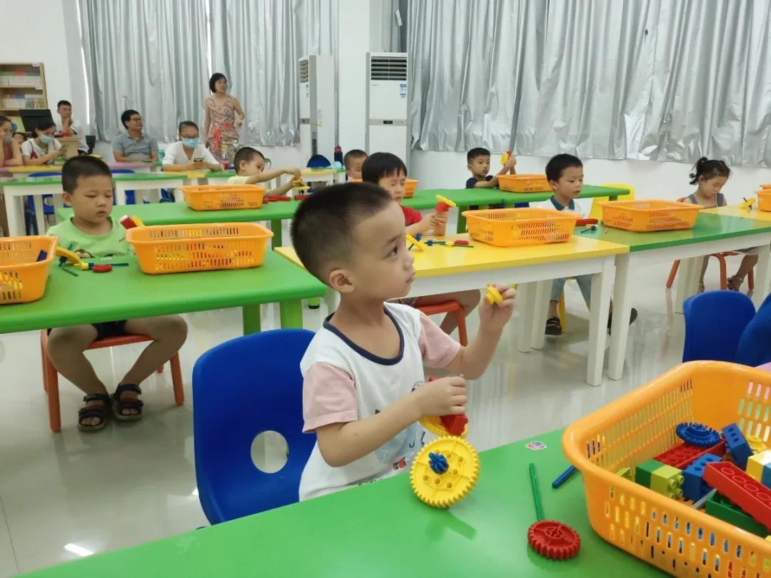 乐高亲子活动课,乐高亲子互动课