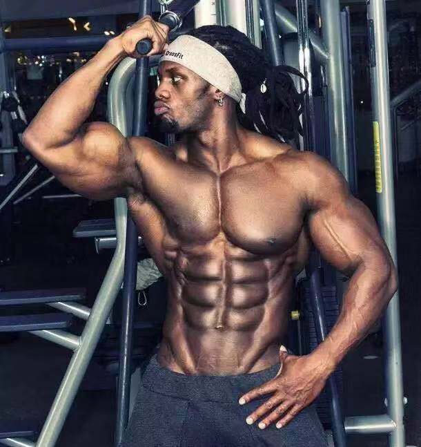 卧推练胸之后没感觉？增加这几个动作提升泵感，练完胸部又酸又胀