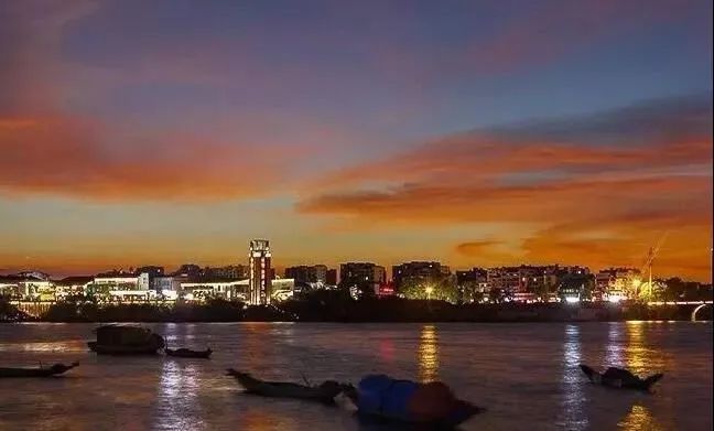 灞邯鏃呮父鐜扮姸,涓轰粈涔堜細閫夋嫨灞邯鏃呮父鍩庡競