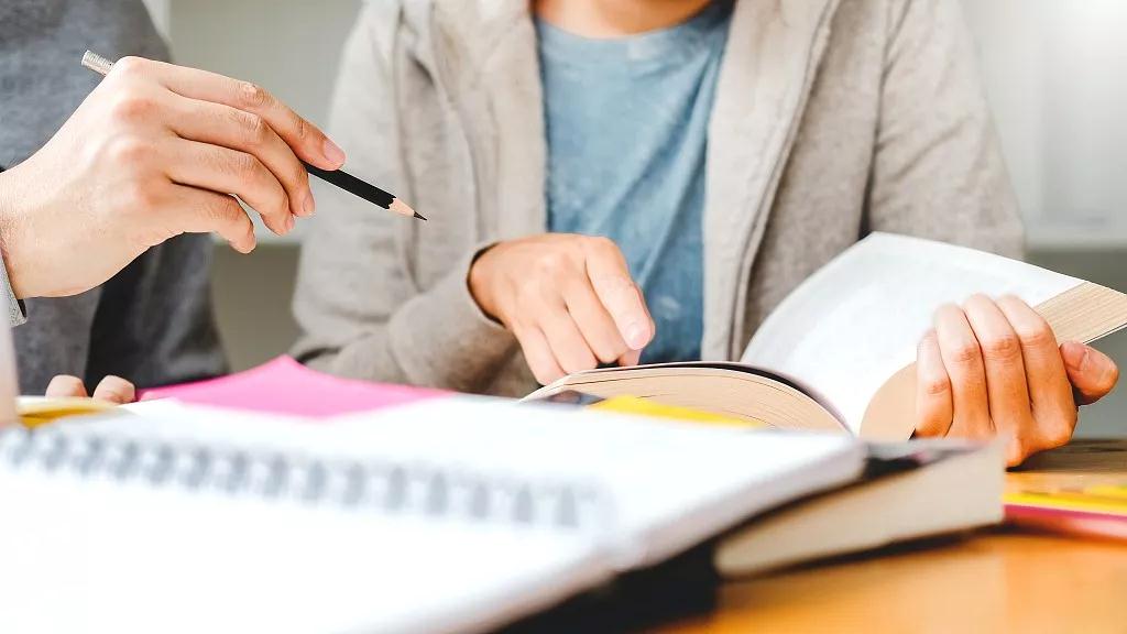 本科毕业论文是学术垃圾吗,本科毕业论文是鸡肋吗