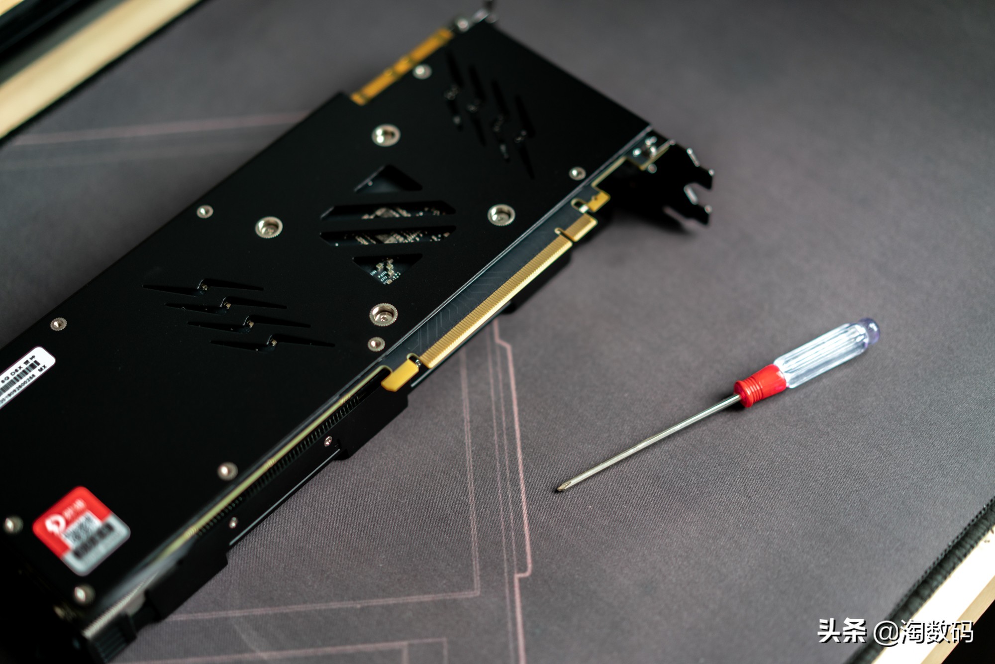 gtx1660ti跟gtx1080ti,七彩虹gtx1660ti1799