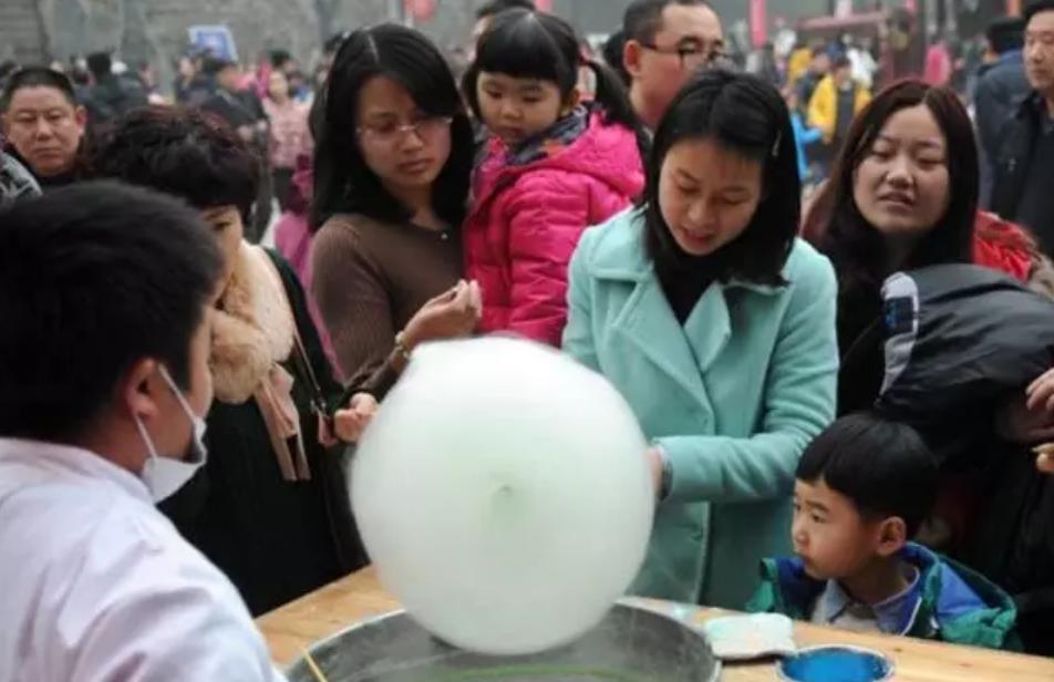 中华壮年女性！求求你们能不能别去旅游了