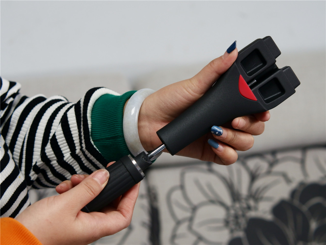 英国帝伯朗灵感系列紫钻钛金多用锅让居家烹饪变的快乐起来