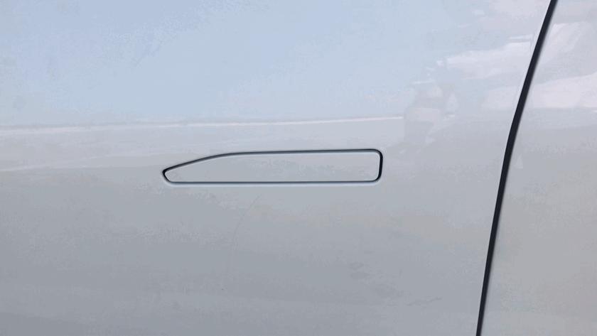 鸡肋的隐藏式门把手,有些车隐藏门把手是不是很鸡肋