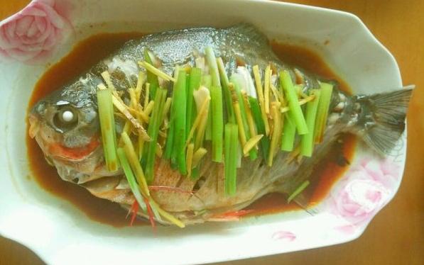 鱼刺卡喉咙威灵仙可以去除鱼刺吗,鱼刺卡住喉咙的偏方