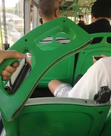 怎么笑话自己,搞个笑话逗自己开心